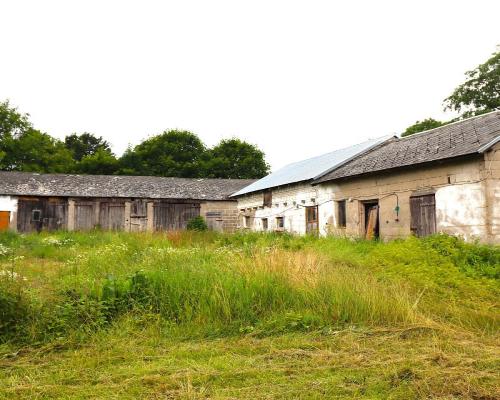 Dom  z potencjałem  gm. Bakałarzewo