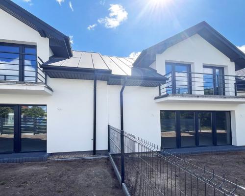 Szeregówki  w świetnej lokalizacji