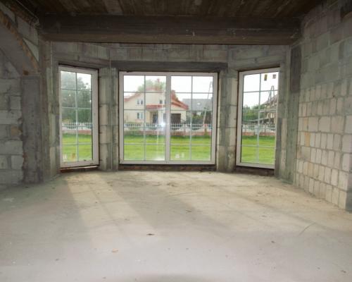 Dom na inwestycje w Ogrodniczkach.