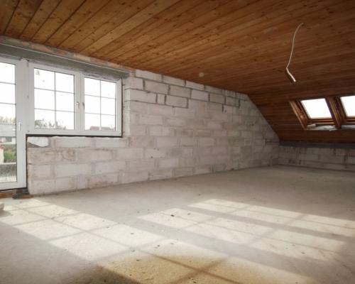 Dom na inwestycje w Ogrodniczkach.