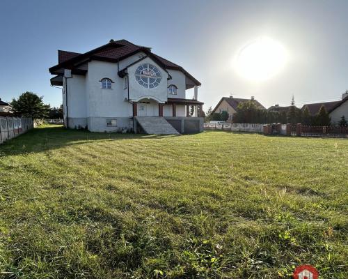 Dom na inwestycje w Ogrodniczkach.