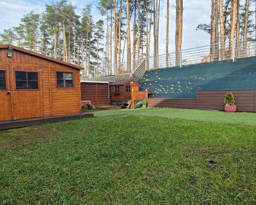 Nowoczesny skrajny szeregowiec z dużym ogrodem!