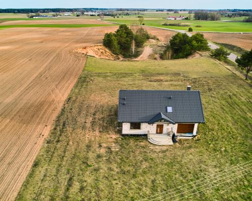 Dom w stanie surowym zamkniętym