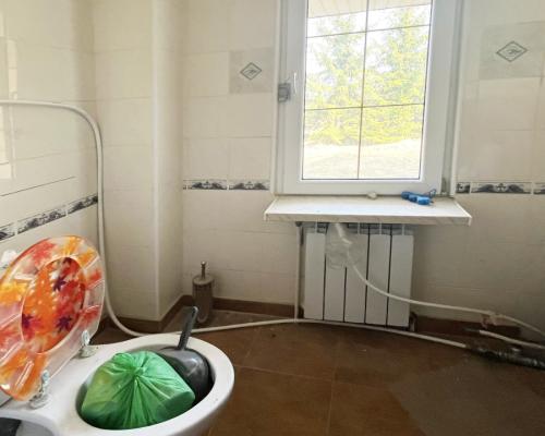 Dom,  hala, działka. Nieruchomość do wykończenia.