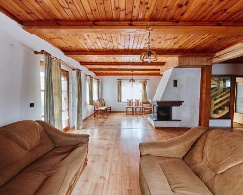 Dom z działką  przy jeziorze k. Suwałk NOWA CENA!