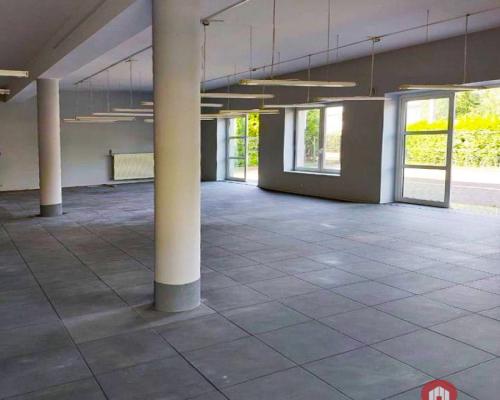 Atrakcyjny budynek usługowy. Białystok