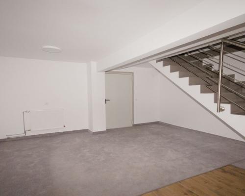 Budynek 430m2*Dom Ul. Stroma