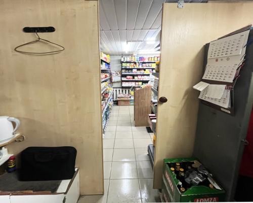 Lokal,  sklep osiedlowy.  Białystok