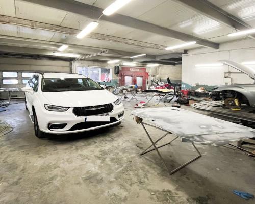 Gotowy biznes! Auto-serwis i mieszkanie