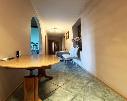 Gotowy biznes! Auto-serwis i mieszkanie