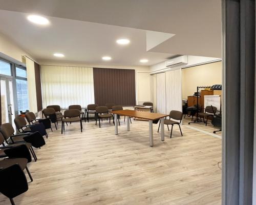 Ładny lokal 66 m2, parter. Polecamy