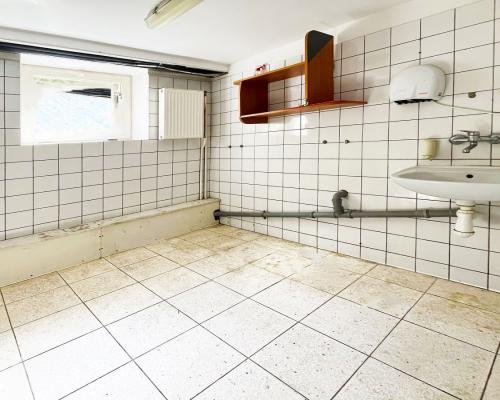 220m2 handel, produkcja, usługi