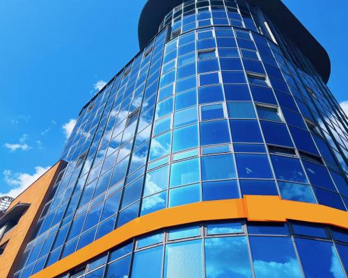 Błękitny Wieżowiec.  200 m2, 320m2