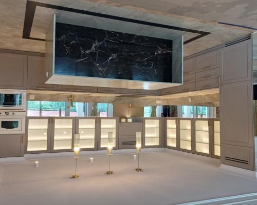 Supraśl. Lokale w centrum uzdrowiska.