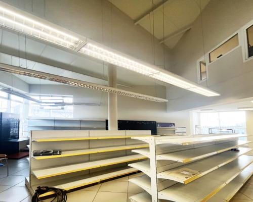 Powierzchnia handlowo biurowa z placem