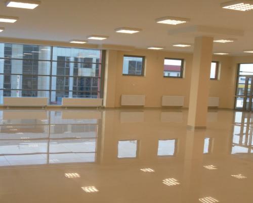 Miejsce na salon sprzedaży Twojej marki!