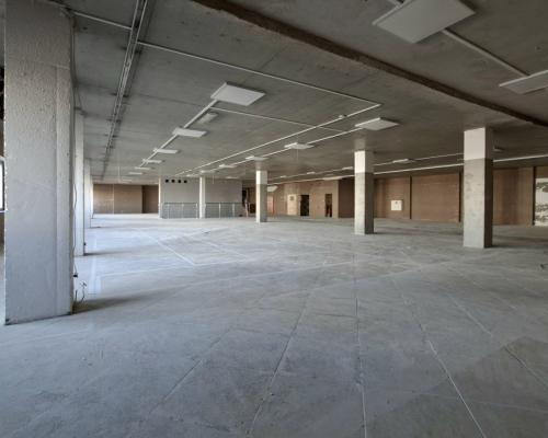 Lokal użytkowy 490 m2. Nowe Miasto.