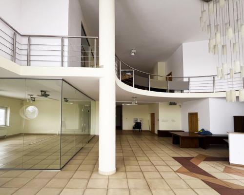 Biura z magazynem do wynajęcia