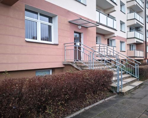 Lokal użytkowy 74 na parterze. Blisko centrum.