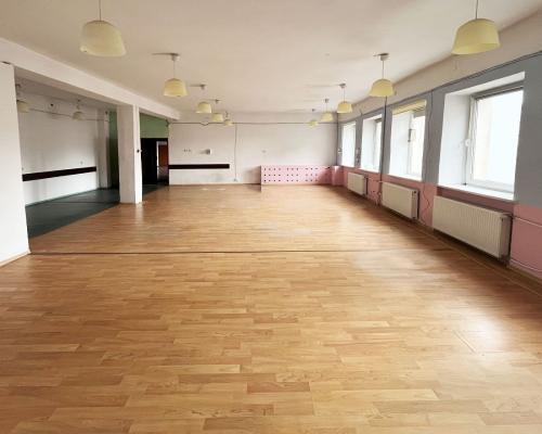 Powierzchnie do 500 m2 w centrum