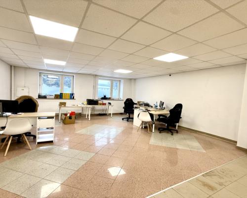 Lokal użytkowy 240 m2 parter