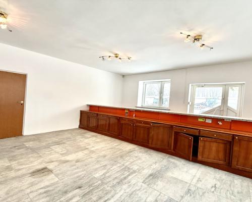 Lokal użytkowy 240 m2 parter