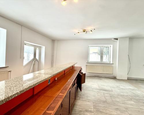 Lokal użytkowy 240 m2 parter