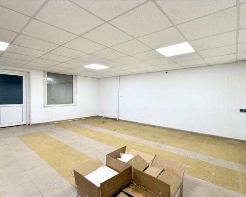 Lokal użytkowy 240 m2 parter