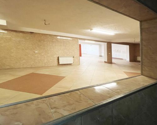 180 m2 na catering, handel, usługi