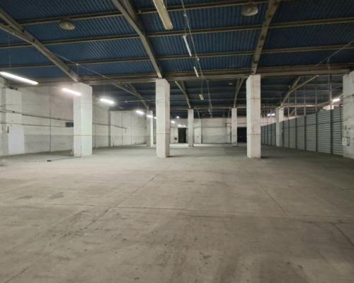 Hala-magazyn z rampą 1200 m2