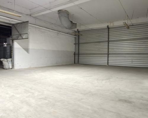Hala-magazyn z rampą 1200 m2