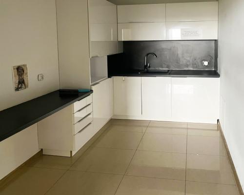 Biuro z widokiem na panoramę miasta