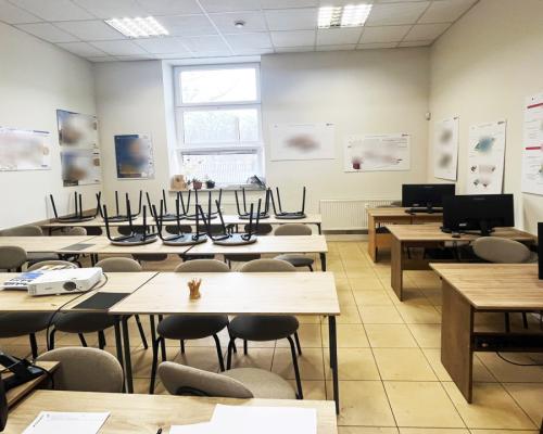 Powierzchnie biurowe i magazyn