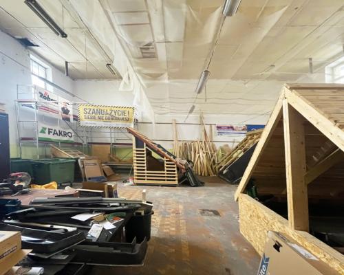 Powierzchnie biurowe i magazyn