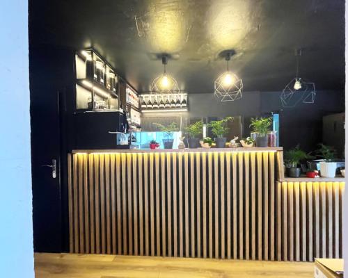 Lokal gastronomiczny, usługowy. Centrum.