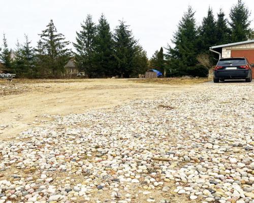 Warsztat i plac do wynajęcia pod miastem