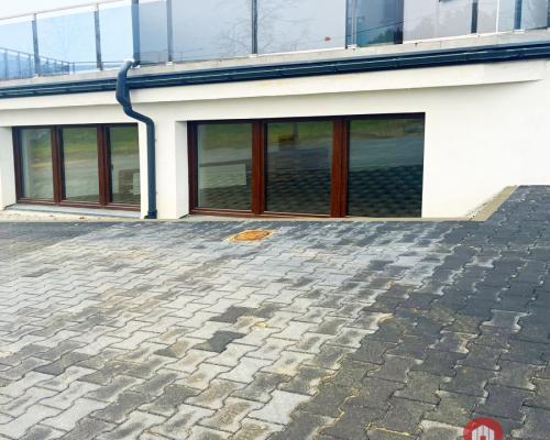 Nowe lokale usługowe parter