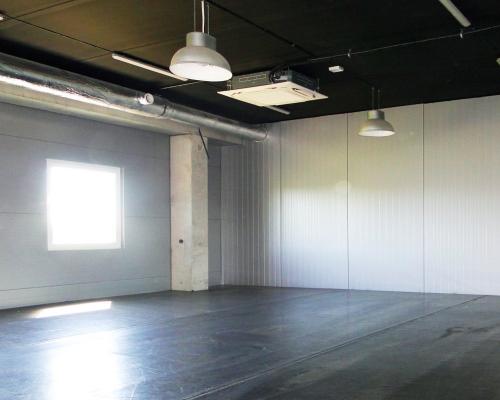 Budynek 1400 m2. Szkoła, fitness, gabinety