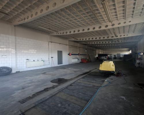 Hala/magazyn/warsztat z biurem