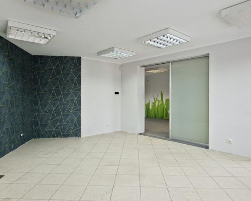 Lokal użytkowy 37 m2. Parter.