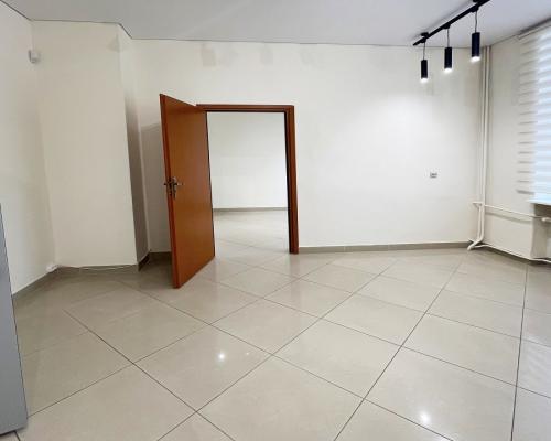 Centrum,  lokal 45 m2 I piętro.