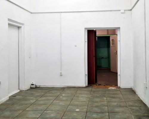 Lokal 28 m2. Parter.