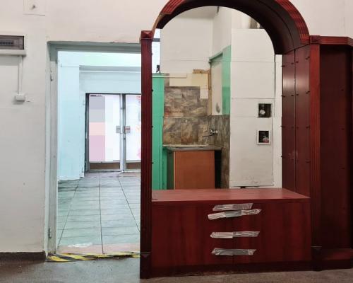 Lokal 28 m2. Parter.