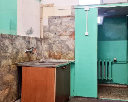 Lokal 28 m2. Parter.