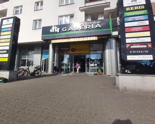 Wynajmę lokal w Galerii Antoniuk.
