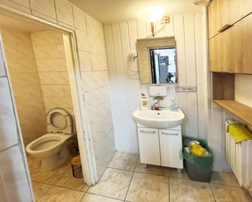 Lokal produkcyjny, warsztat, stolarnia