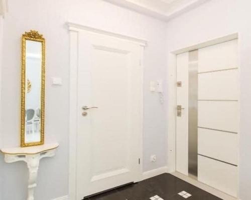 Dwa apartamenty, inwestycyjnie