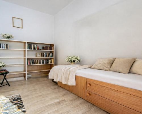 Piasta 3 pokoje  do aranżacji