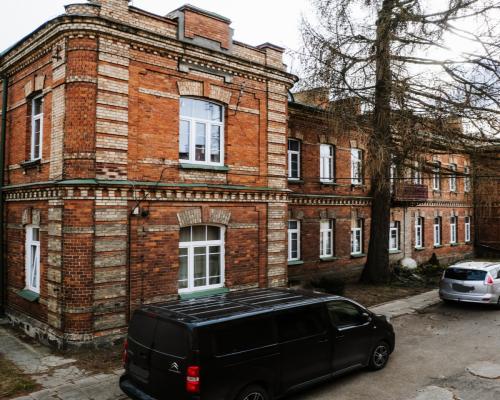 Mieszkanie w kamienicy w centrum miasta