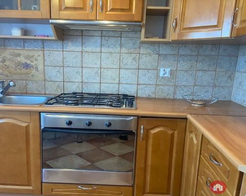 Zadbane 2-pokojowe mieszkanie obok basenu !!!